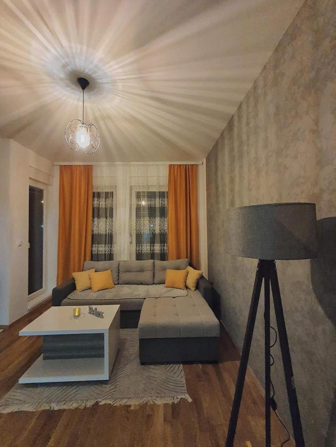 Zara 1 Apartman Биелина Экстерьер фото